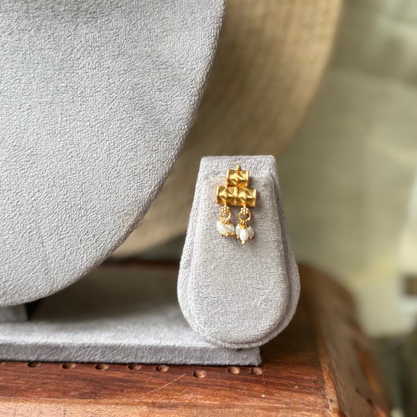 Rise pearl hasli neckset