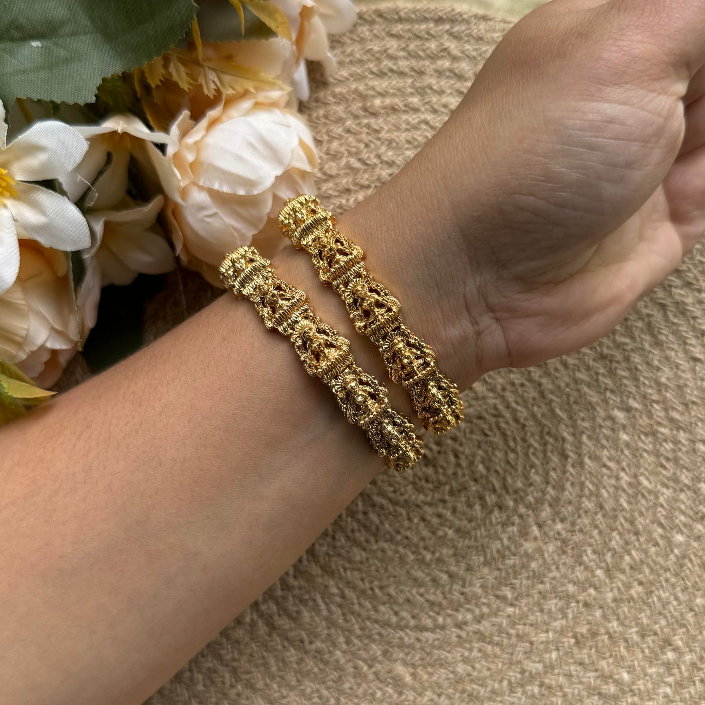 Lakshmi bangle set