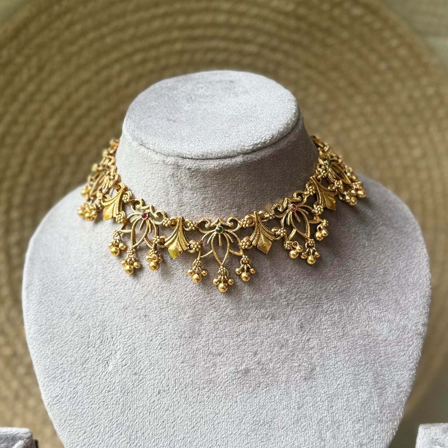 Beeded Lotus Plain Necklace