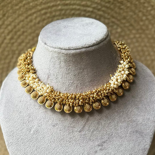 Pearl Gold Dropping Necklace