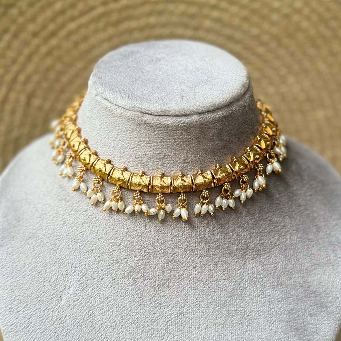 Rise pearl hasli neckset