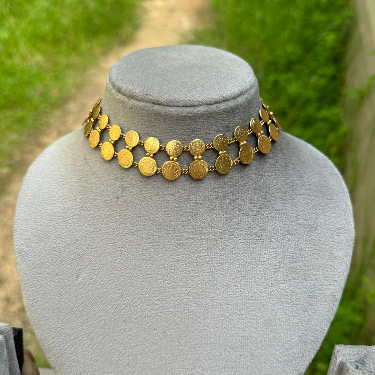 Double Layer Coin Choker