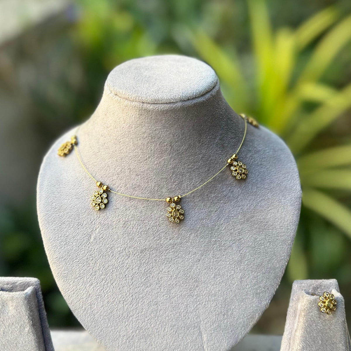 Floral invisible Necklace-N23